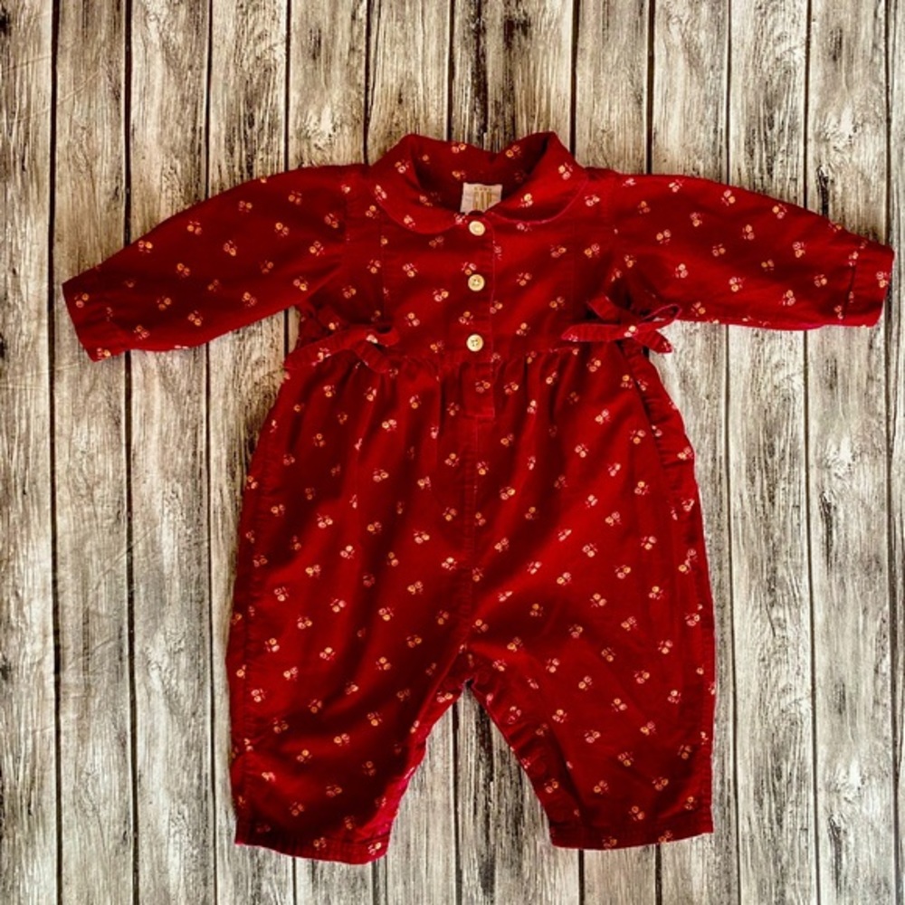 Baby Gap Long Romper Bodysuit corduroy Dark red and gold size 6 to 12 months